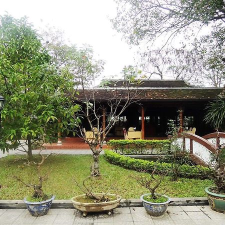 Thanh Noi Hotel Hue Exteriör bild