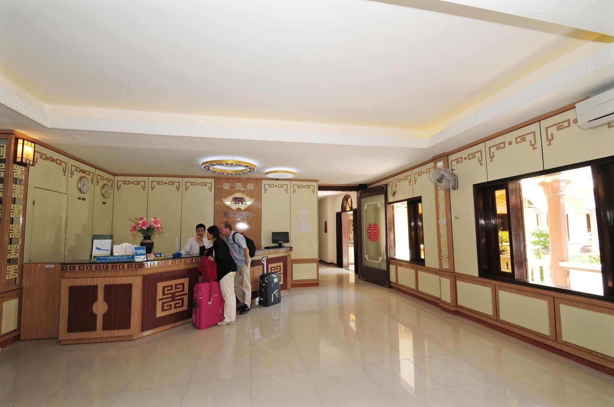 Thanh Noi Hotel Hue Exteriör bild
