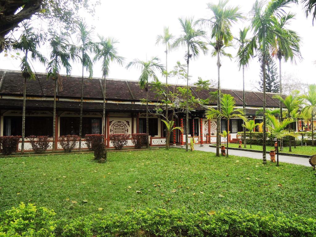 Thanh Noi Hotel Hue Exteriör bild