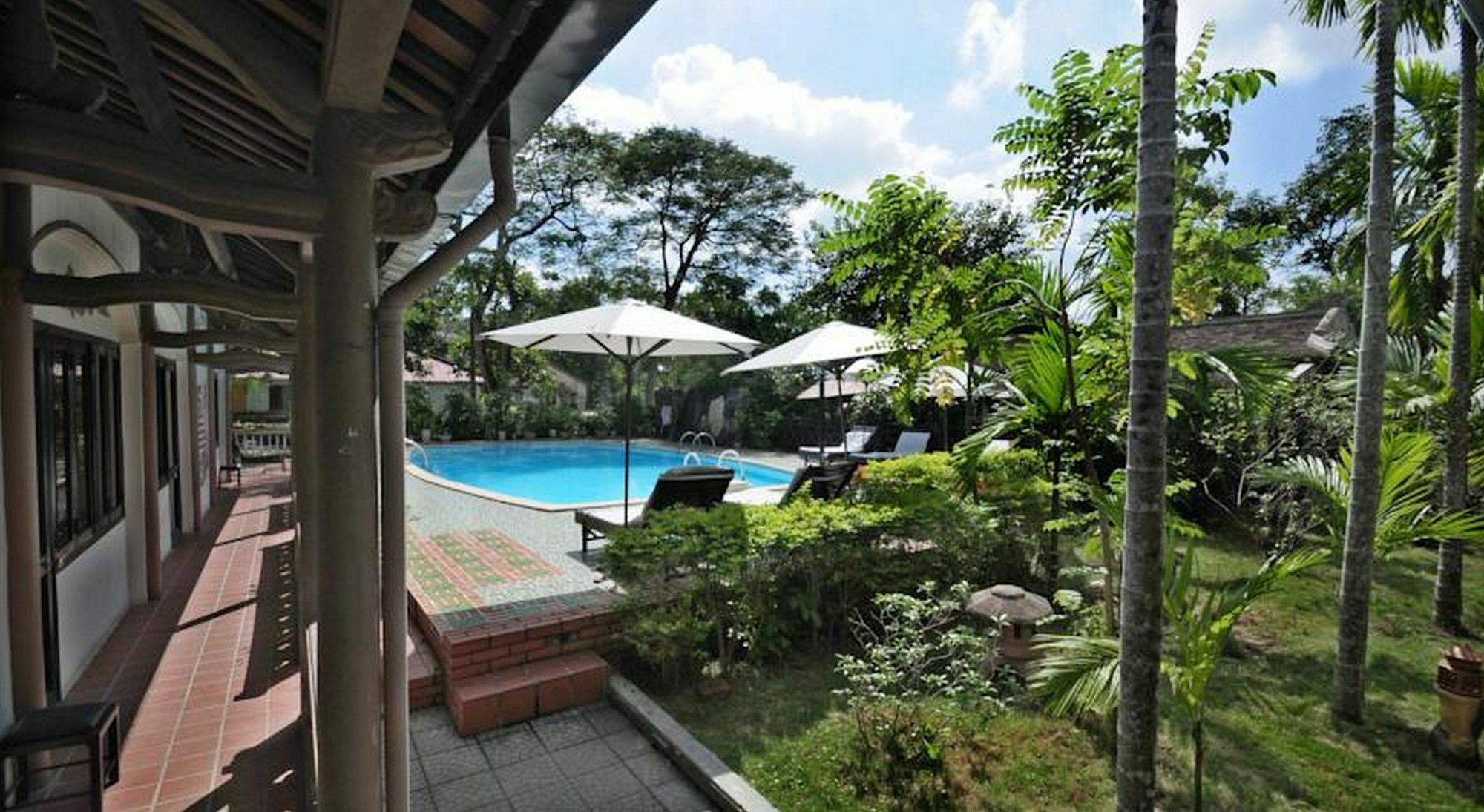 Thanh Noi Hotel Hue Exteriör bild